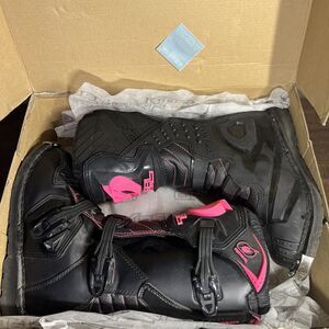 O'Neal Racing Rider Women's Boots, Black/Pink Size 7